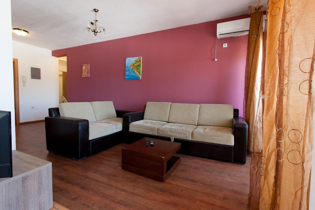 Art I Apartments Ulcinj Exterior foto